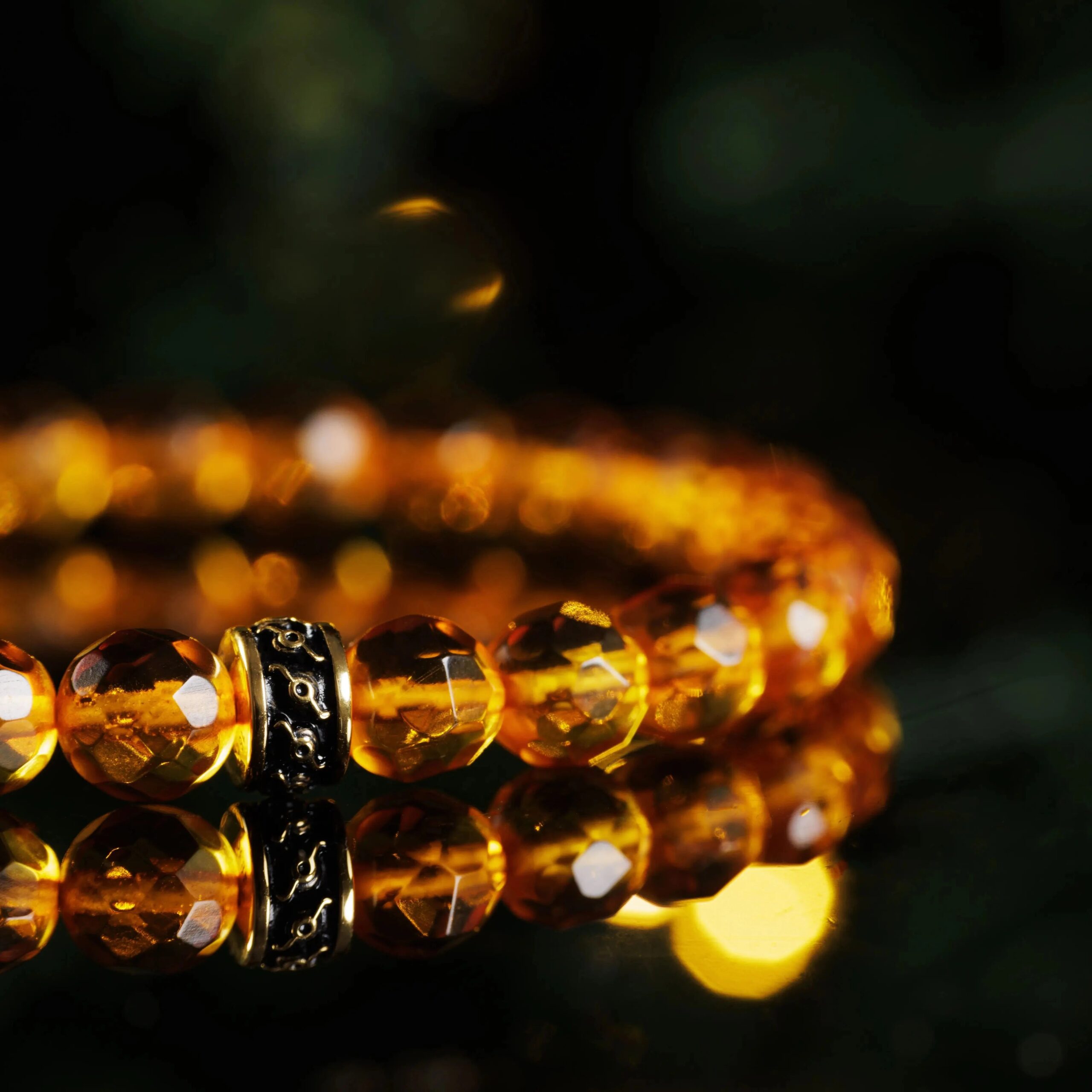 Gold-amber-1.jpg